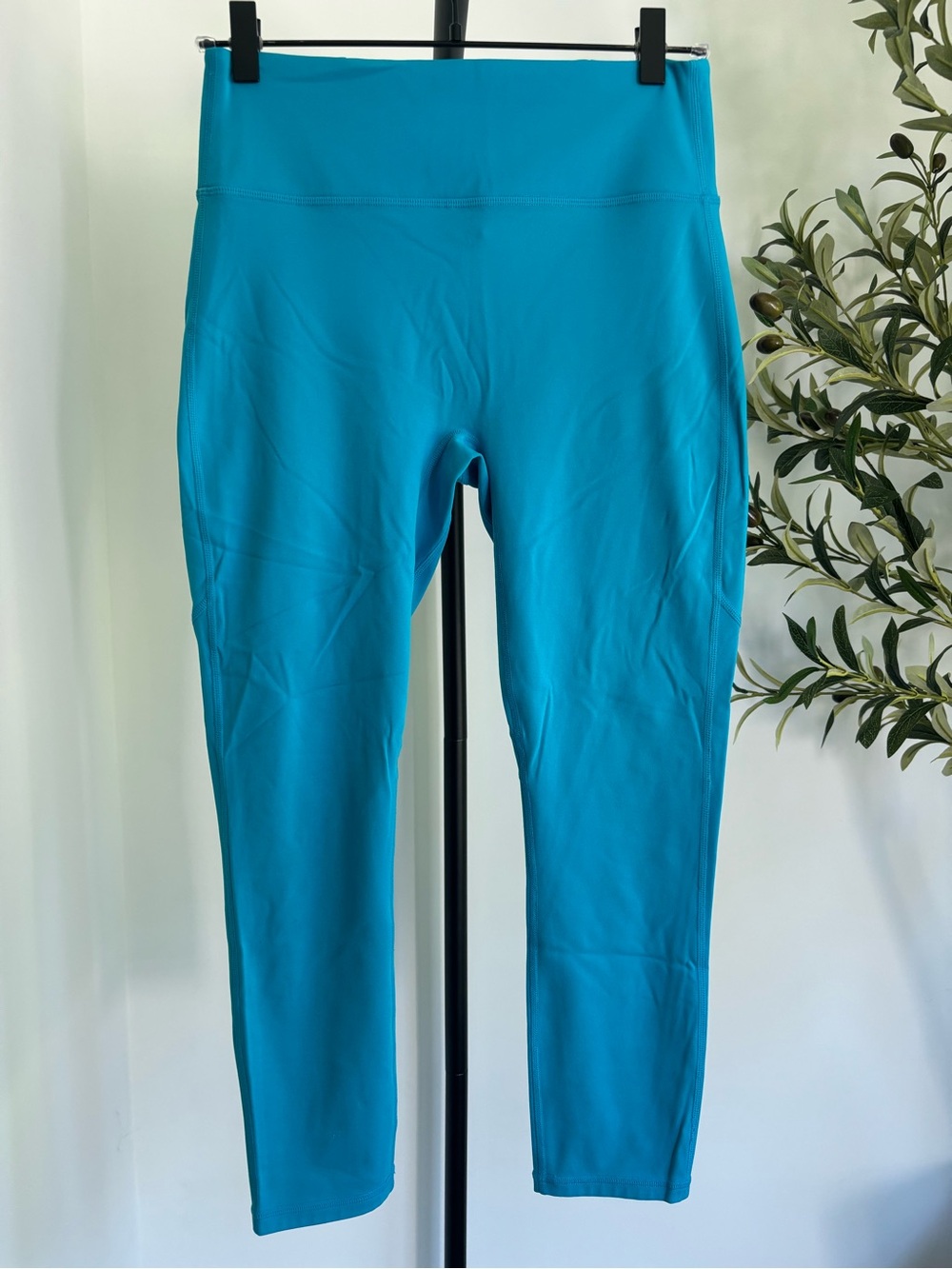 • [Fabletics] Leggings •